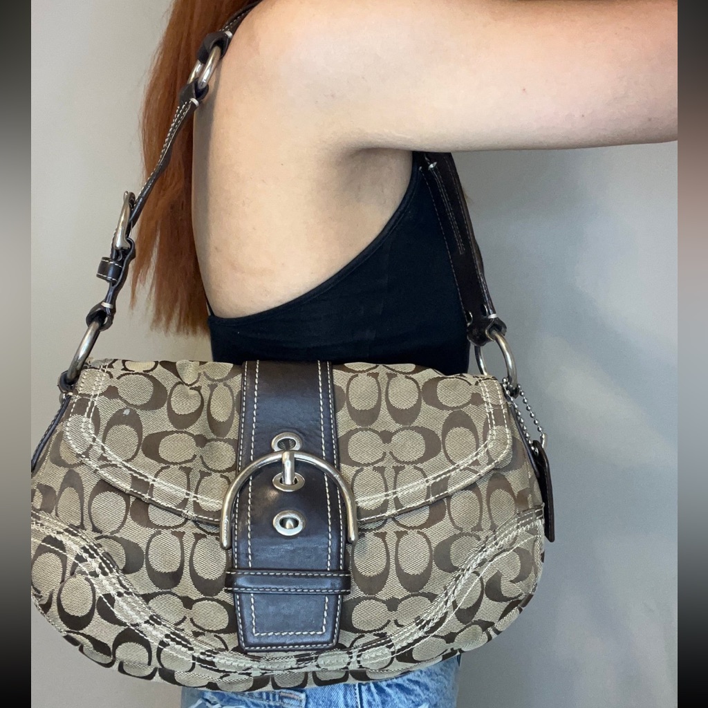 Vintage Coach Brown Signature Soho Hobo Shoulder Bag (Style 10602)